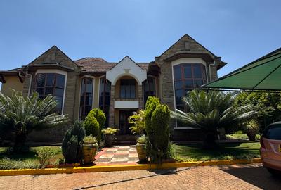 5 Bed Villa with En Suite at Runda - 2