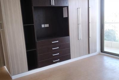 3 Bed Apartment with En Suite in Lavington - 2