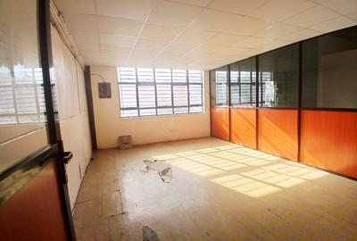 10,000 ft² Warehouse with Parking in Mombasa Road - 3