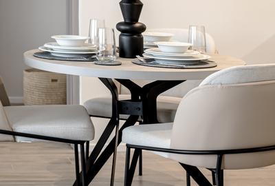 Furnished 1 Bed Apartment with En Suite in Nyari - 4