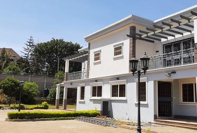 3 Bed House with En Suite in Runda