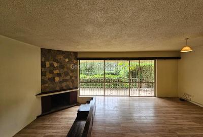 4 Bed Townhouse with En Suite in Spring Valley - 2