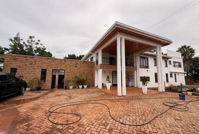 5 Bed Villa with Staff Quarters in Runda