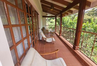 5 Bed House with En Suite in Karen - 3