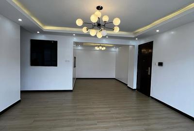 3 Bed Apartment with En Suite at Valley Arcade - 4