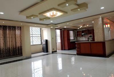 4 Bed Apartment with En Suite at Parklands
