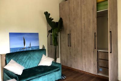 2 Bed House with En Suite at Karen