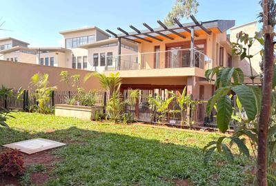 4 Bed Villa with En Suite at Tala Road - 2