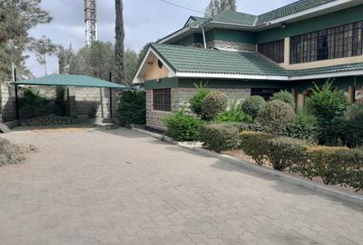 5 Bed Townhouse with En Suite at Milimani