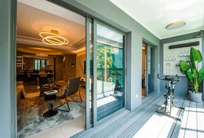 1 Bed Apartment with En Suite in Westlands Area