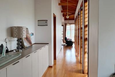 7 Bed House with En Suite in Rosslyn - 4