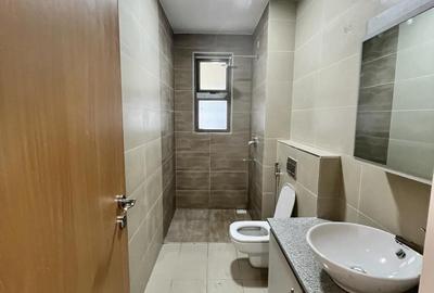 3 Bed Apartment with En Suite in Lavington