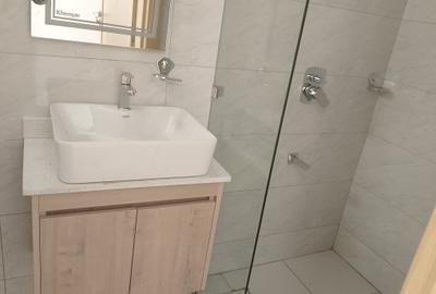 2 Bed Apartment with En Suite at Parklands