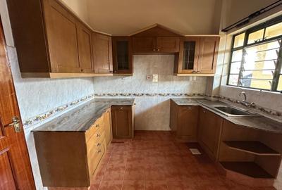 2 Bed Apartment with En Suite at Lavington