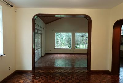 5 Bed House with En Suite at Kyuna