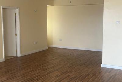 3 Bed Apartment with En Suite in Lavington - 4