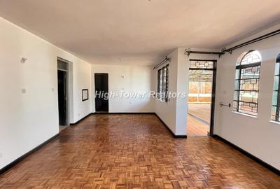 5 Bed Townhouse with En Suite in Westlands Area