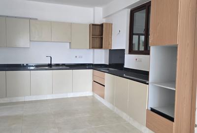 3 Bed Apartment with En Suite at Parklands