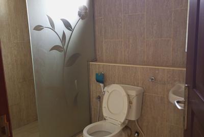 Serviced 3 Bed Apartment with En Suite in Nyali Area - 3