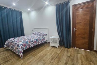 1 Bed Townhouse with Garden in Runda - 3