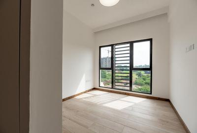 2 Bed Apartment with En Suite in Rosslyn - 4