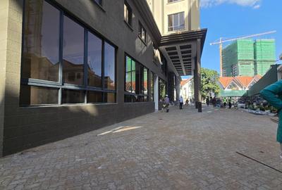 2 Bed Apartment with En Suite at Brookside - 4