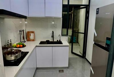 2 Bed Apartment with En Suite in Westlands Area - 3