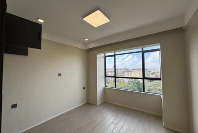 1 Bed Apartment with Swimming Pool in Lavington - 4