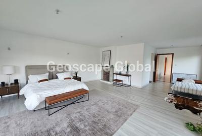 5 Bed House with En Suite in Karen - 2