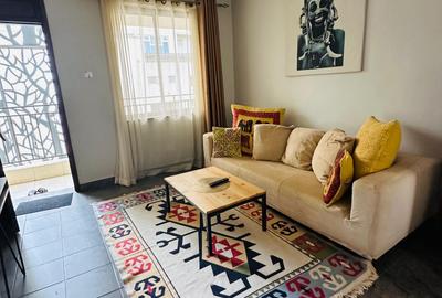 Serviced 1 Bed Apartment with En Suite in Riverside - 2