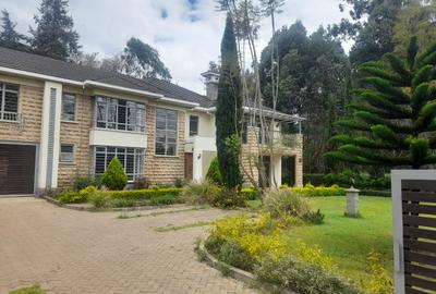 5 Bed House with En Suite in Karen - 4