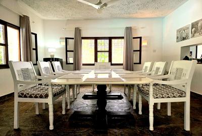 4 Bed House with En Suite at Diani Beach - 3