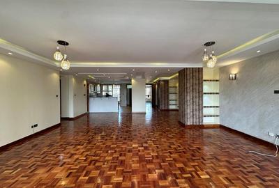 3 Bed Apartment with En Suite at Othaya Rd