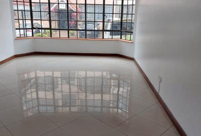 3 Bed Apartment with En Suite in Parklands