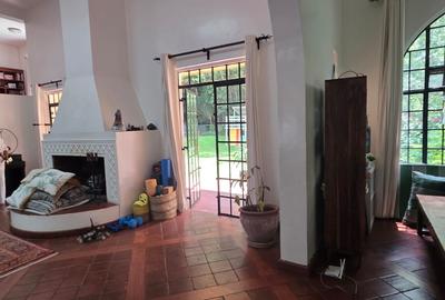4 Bed House with En Suite in Kyuna - 4