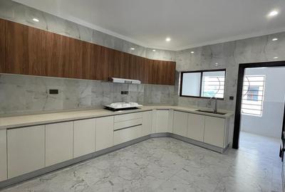 Serviced 3 Bed Apartment with En Suite at Gatundu Road - 3