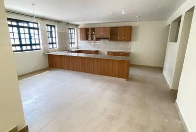 3 Bed Apartment with En Suite in Kitisuru