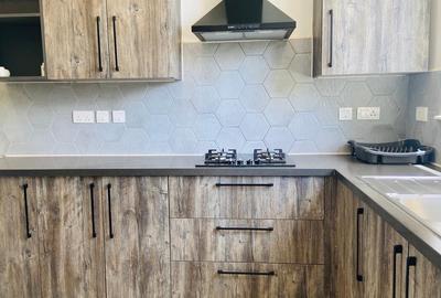 Furnished 2 Bed Apartment with En Suite in Westlands Area - 4