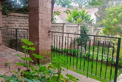 5 Bed Townhouse with En Suite in Lavington