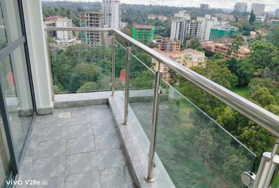 2 Bed Apartment with En Suite at Off Riverside Drive