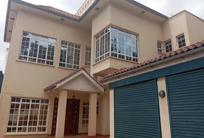 4 Bed House with En Suite at Kyuna