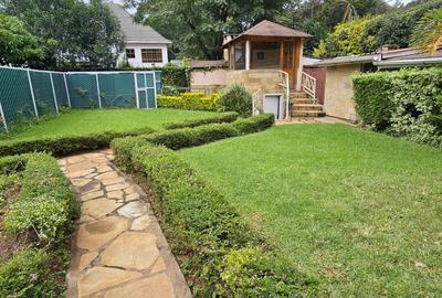 3 Bed House with Garden in Karen