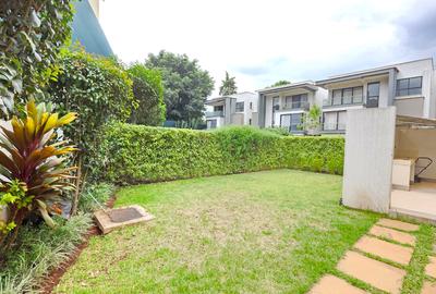 4 Bed Townhouse with En Suite at Lavington Green. - 4