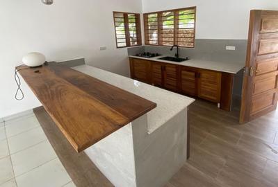 3 Bed Villa with En Suite in Diani