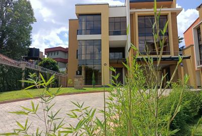 5 Bed Townhouse with Staff Quarters in Lavington