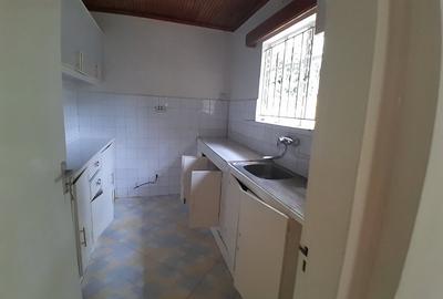 2 Bed House with En Suite in Karen