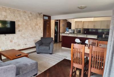 Serviced 1 Bed Apartment with En Suite in Runda - 3