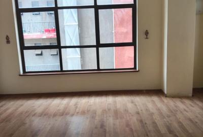 4 Bed Apartment with En Suite at Parklands - 4