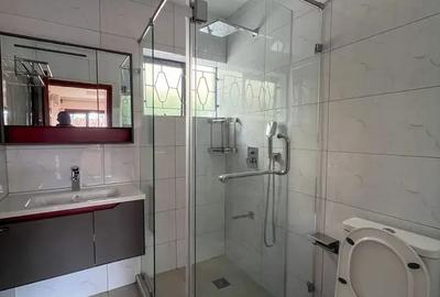 4 Bed Townhouse with En Suite in Westlands Area - 4