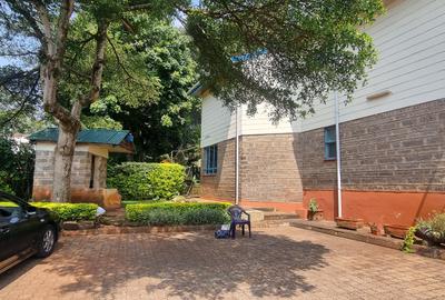 5 Bed Townhouse with En Suite in Gigiri